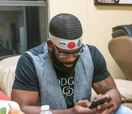 Rare G naked actress photos