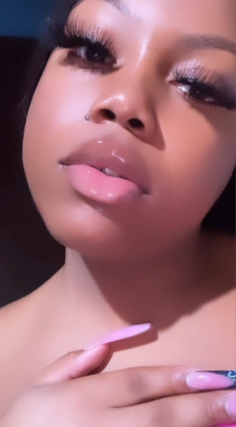 Baby Phat Twitter YoSweetMunchie porn actress photo