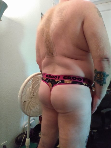 GingerBear model erotic photo