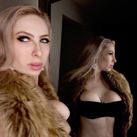 PinkPrincessZee FREE star top img