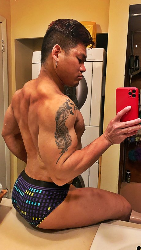 Leo King perfect actress image