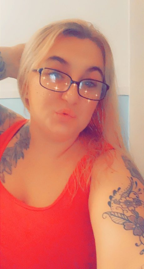 ThickTattdBaby_ model art images