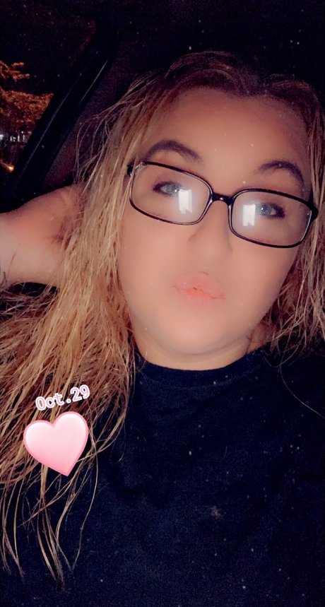 ThickTattdBaby_ sexy actress pictures