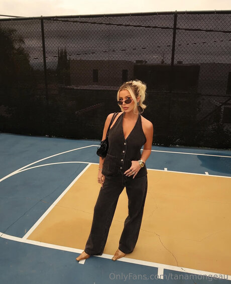 _tana mongeau actress pictures