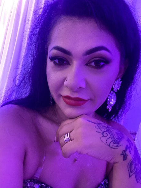 OanaYo nude actress gallery