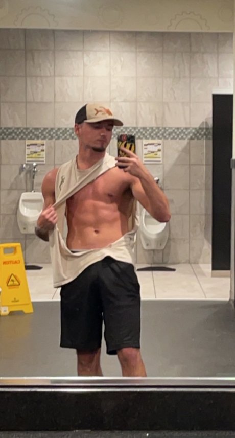 Xylic Gunlickson top actress pic