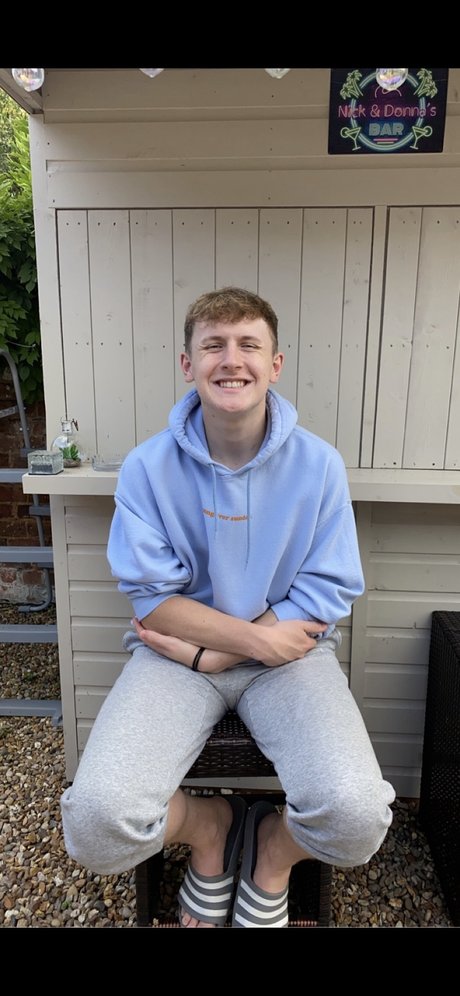 Olstoes xxx actress pics