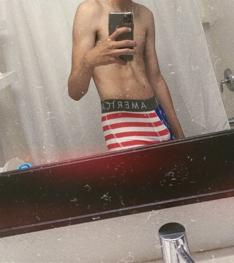 Twinkly Angel perfect pornstar image