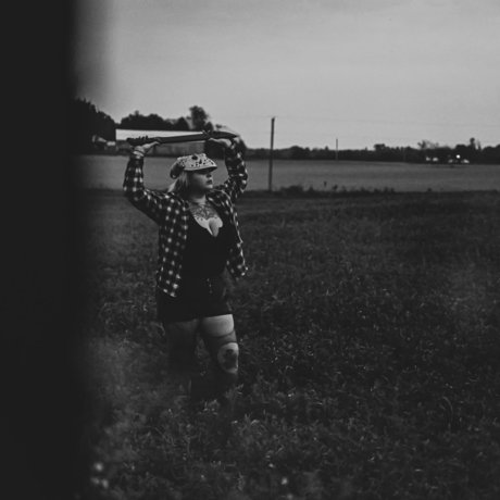 Rose Montgomery model high quality image