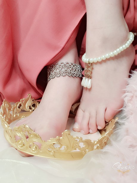 Princess Precious Feet top actress pic