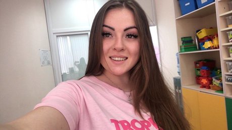 SweetTaty star high quality images