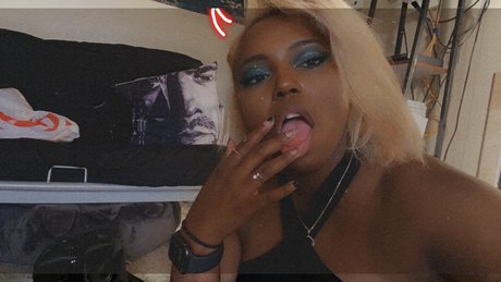 Goddess Nia_ model nudes archive