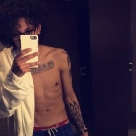 RENEzah nudes star pics