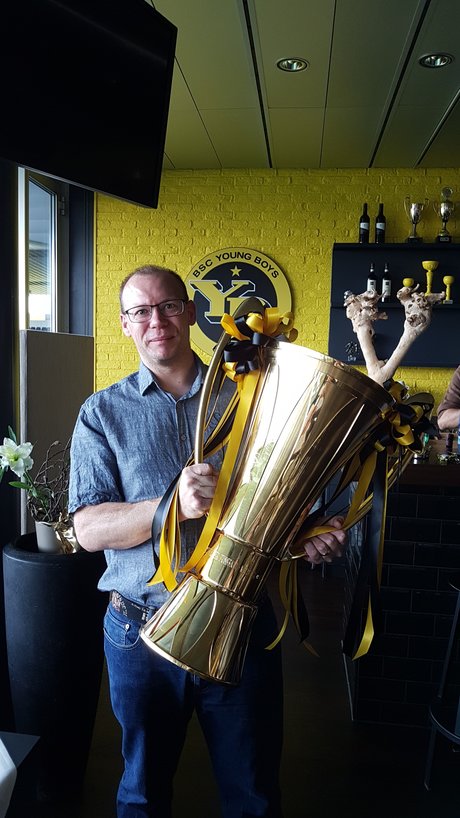 Reto Schneider art actress pics