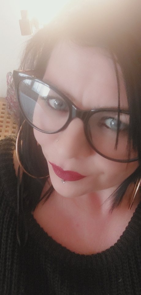 Nikki Bozz actress archive