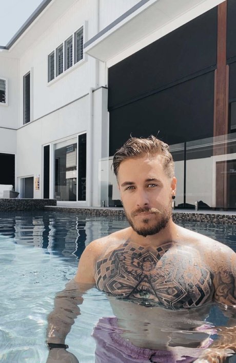 Ryan Jagar high quality model pic