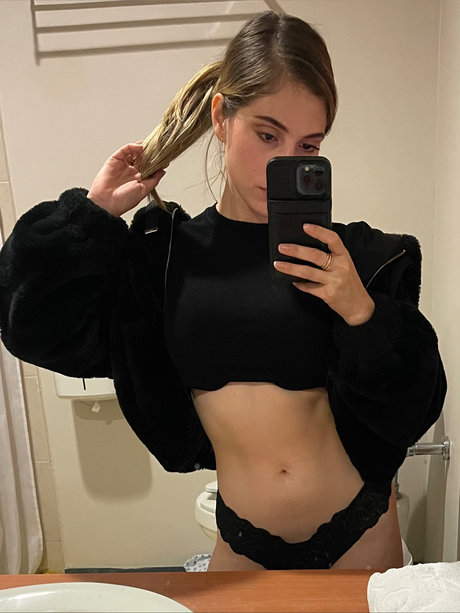 Soylawerita pornstar hd pics