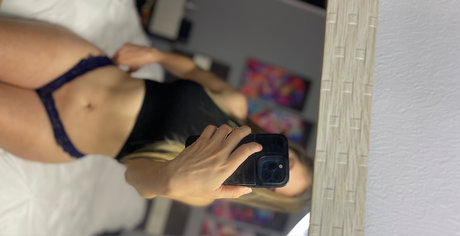 Soylawerita star sexy picture