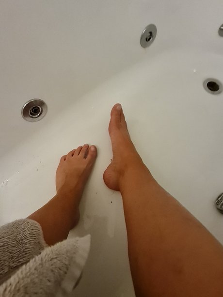 10 toes and me_ best pornstar img