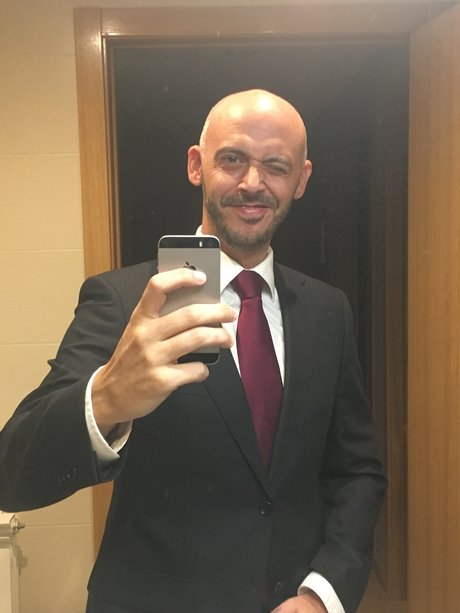 Victor Martinez Diaz free star img