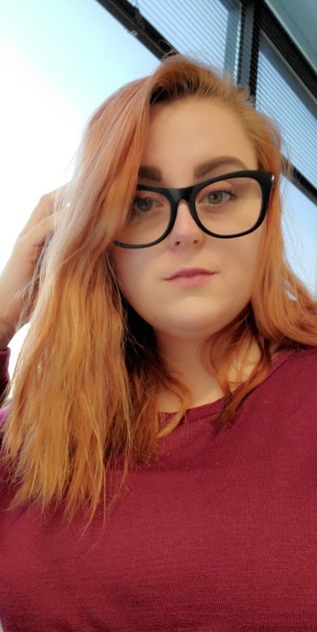 Cheyenne Dean star top photos