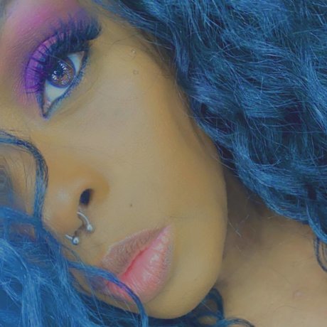 Frida Ballez erotic model pictures