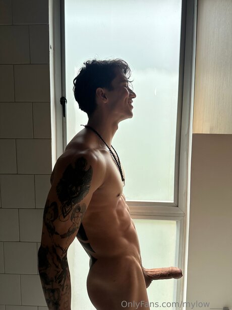 MilO perfect pornstar photo