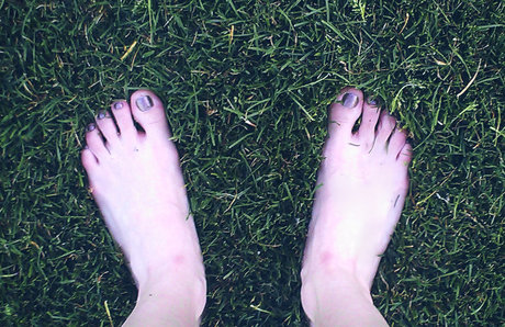 02petitefeet pretty actress galleries