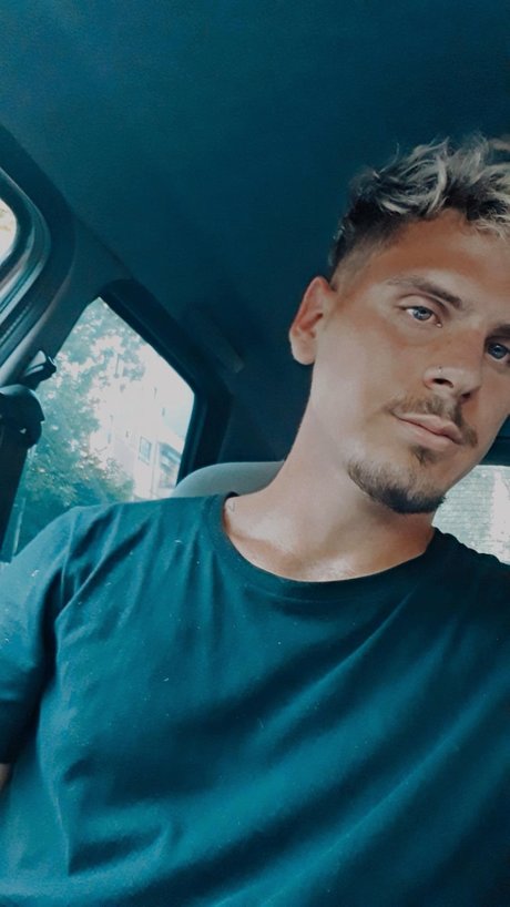 nahue fernandez model gallery