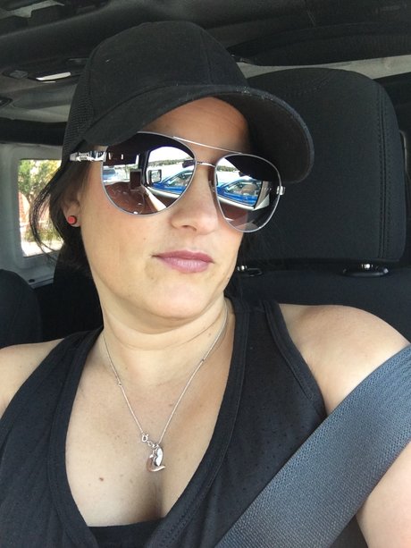 ClassiNSassi star sex pic