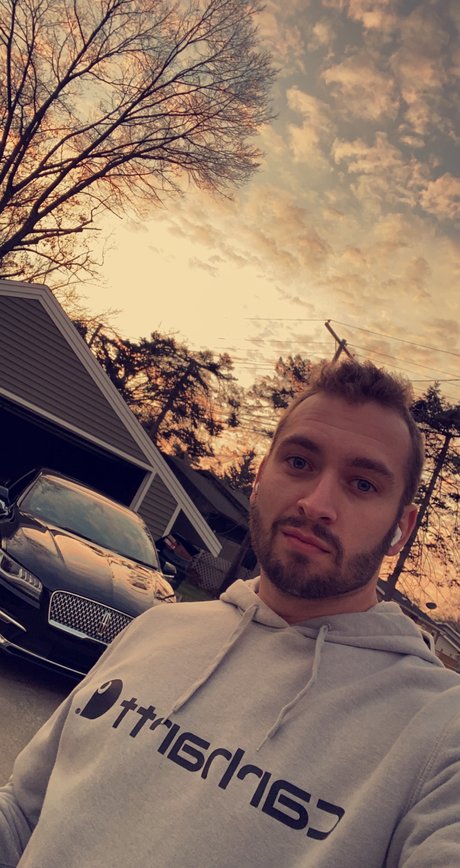 Chase Mace star adult pic