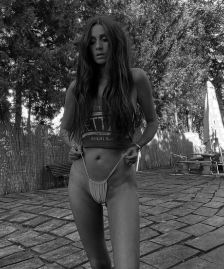 Sanme xxx actress pictures