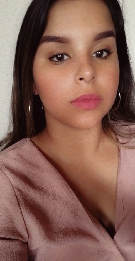 karen alava model nice photo