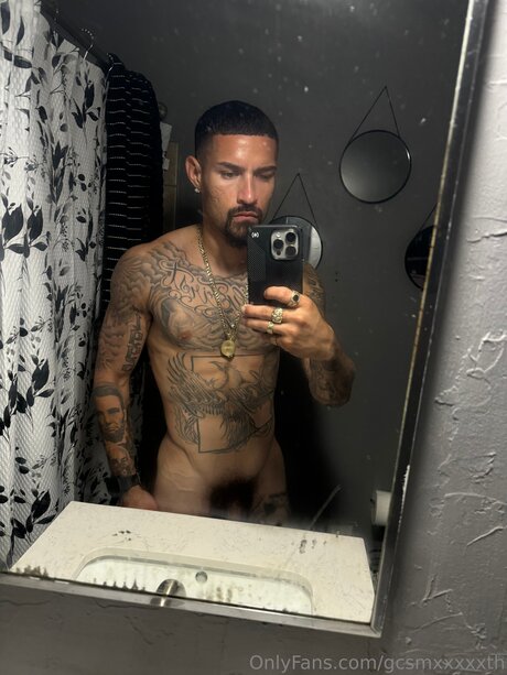 CASH hd model photos