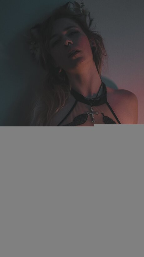 Nyx Foxxe star perfect gallery