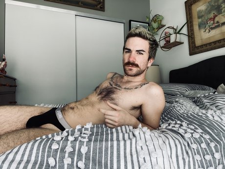 Underwear Junkie pornographic actress images