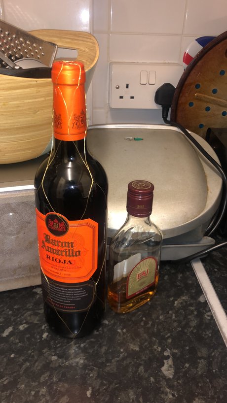 Undercxnstruction best star pic