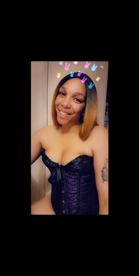 Bonnie Bell star best photo