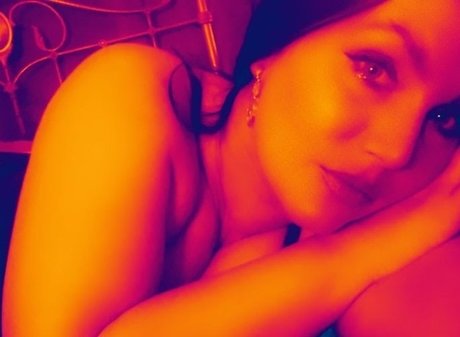 Kiaraknight nude star galleries