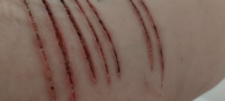 R4Z0R sex model photo