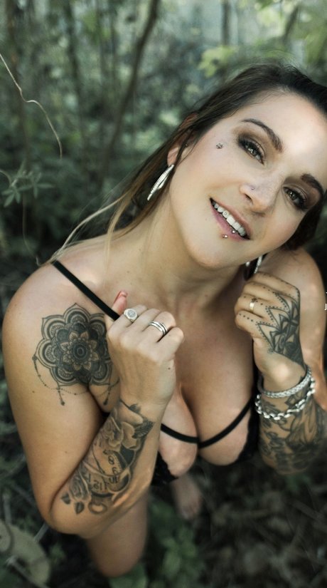 Queensiriana pornstar perfect picture