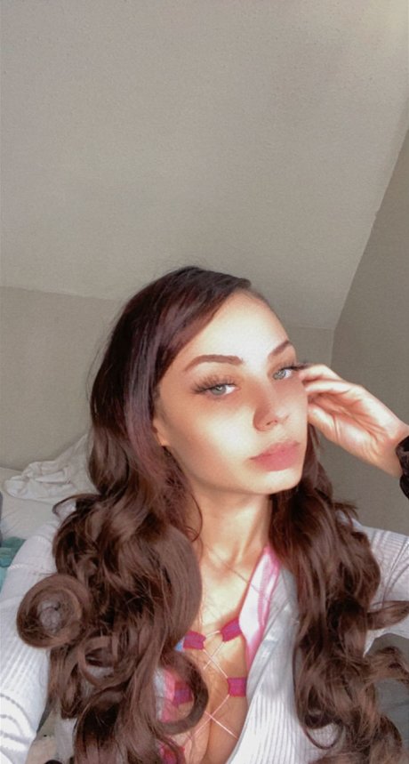 Desiremooree hd model photo