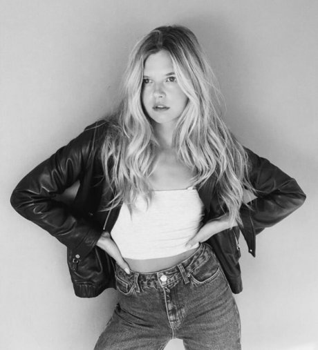 Ana Mulvoy Ten porn star images