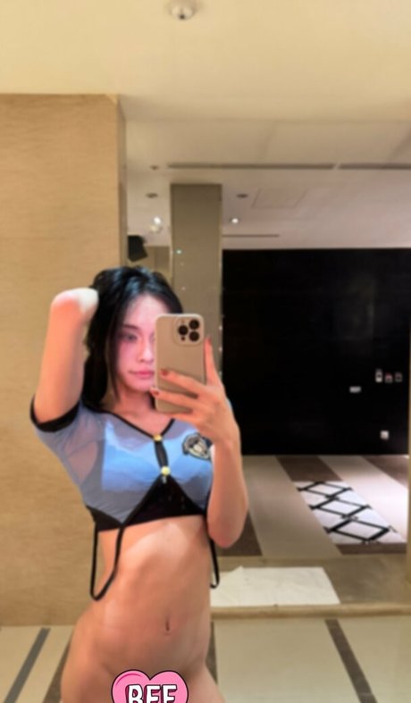 Fancy xxoo model beautiful photo