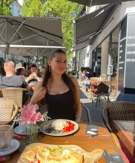 Siennarlv star nudes gallery