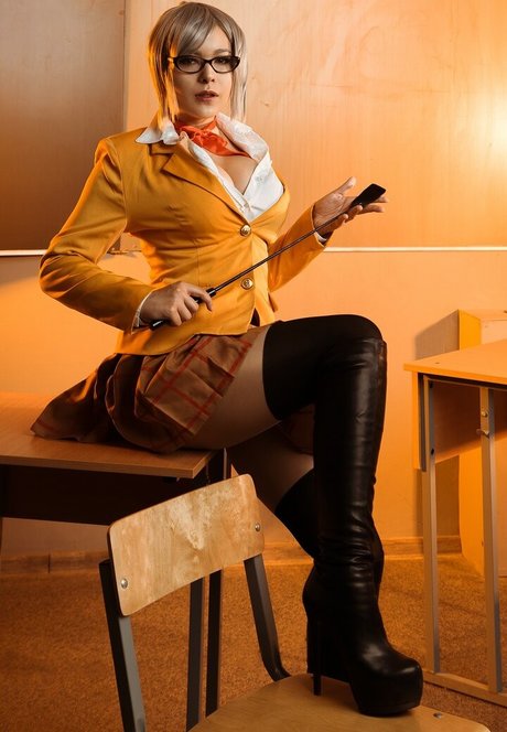 Saint Agnia model hd pictures