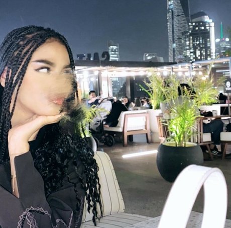 oil7ll top model pictures