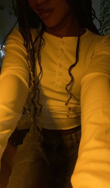 oil7ll nudes actress img