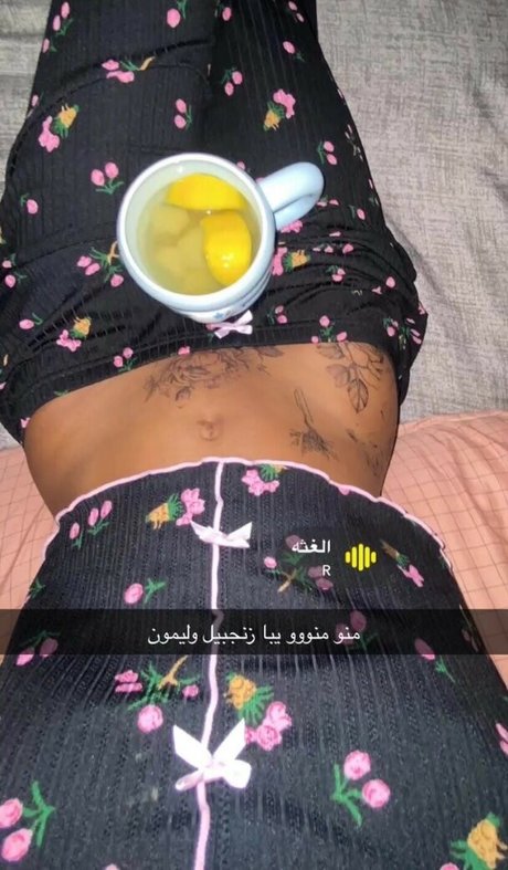 oil7ll pretty star photo