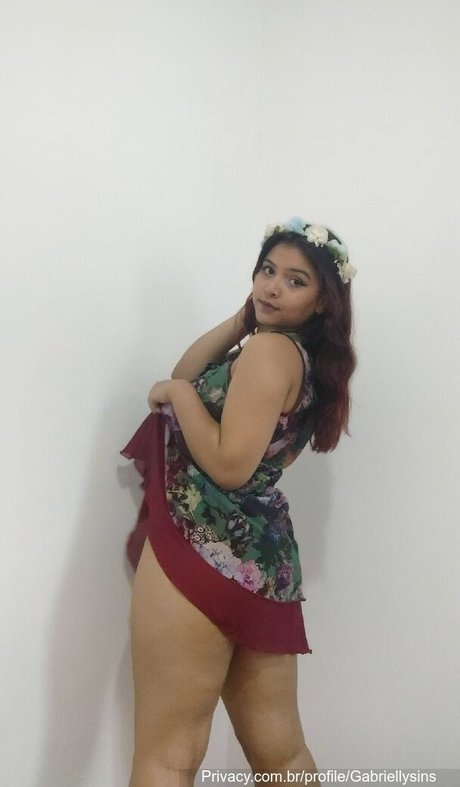 Largabs model erotic photos